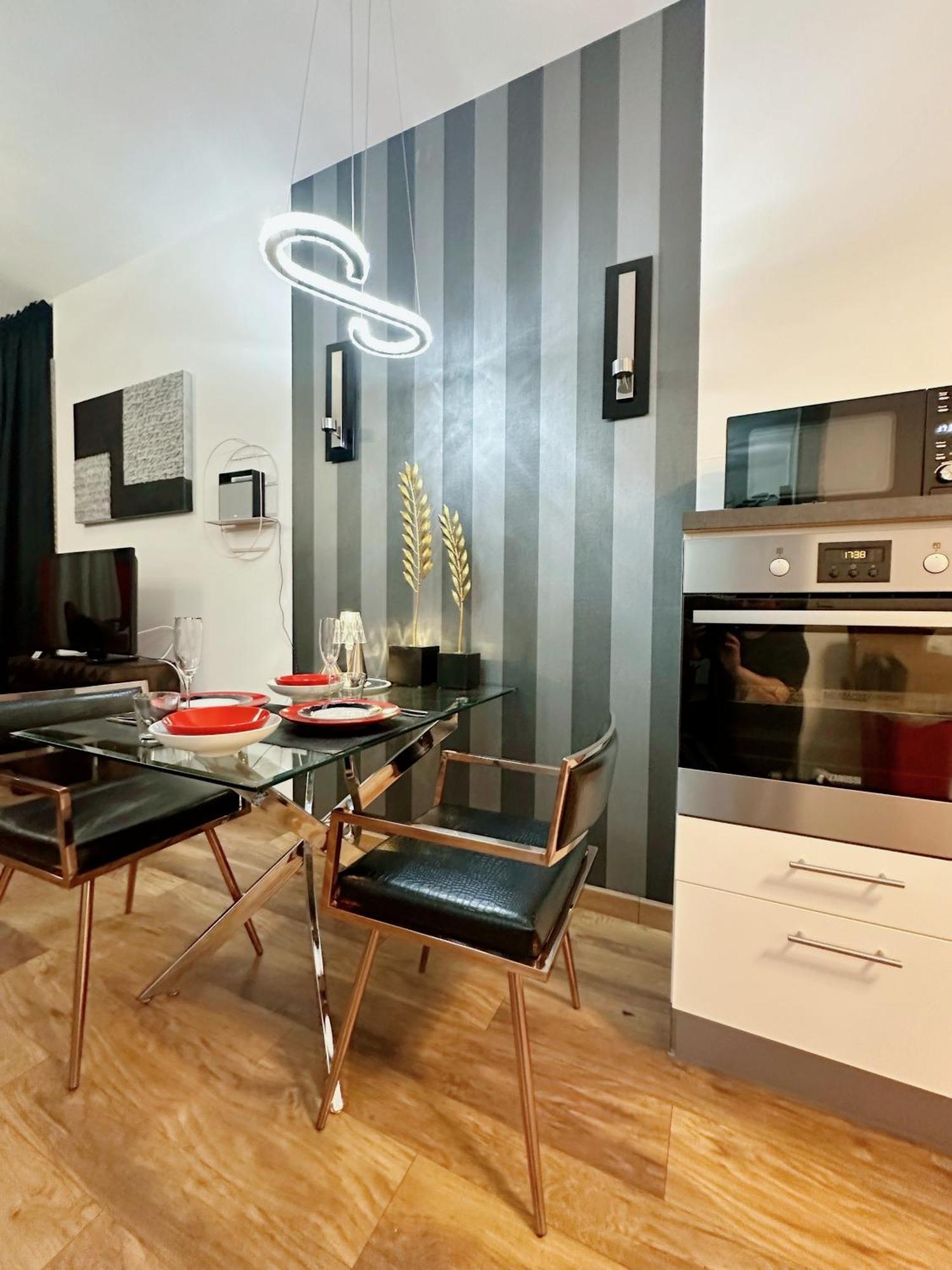 High Level Apartment Манхайм Екстериор снимка