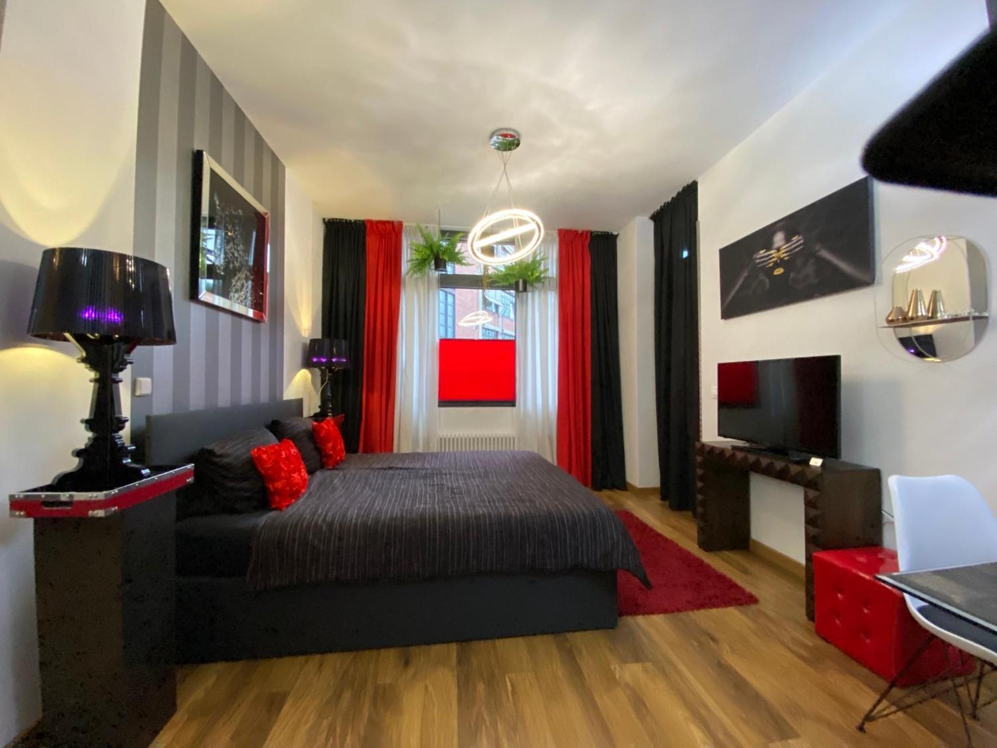 High Level Apartment Манхайм Екстериор снимка