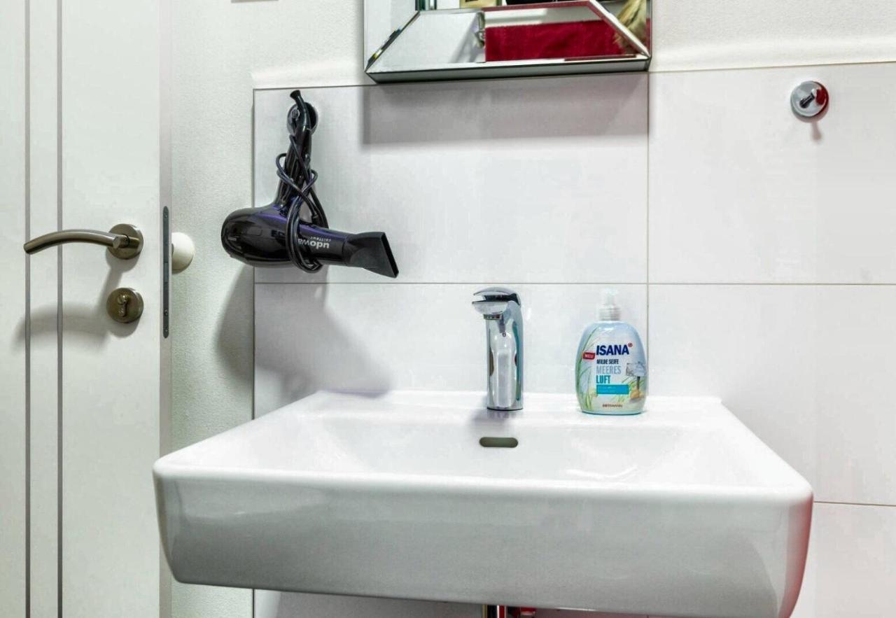High Level Apartment Манхайм Екстериор снимка